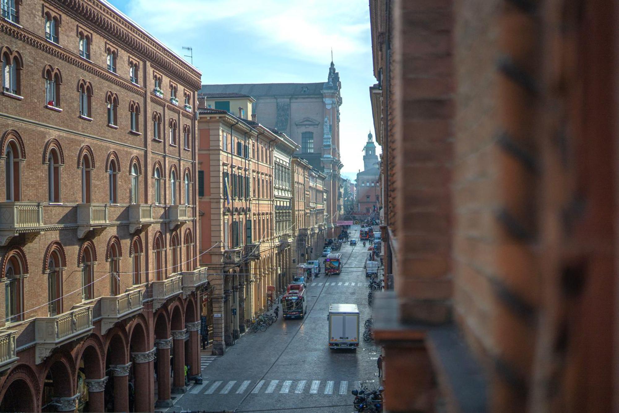 Suite In The Center Of Bologna Exteriör bild